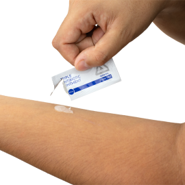 Triple Antibiotic Ointment 0.5g Packet 144/box